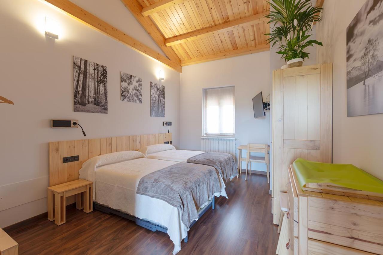 La Rosaleda Leon - Casa Rural - Hospital de Orbigo Bagian luar foto